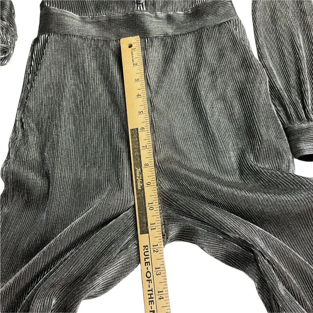 House of Harlow Jumpsuit Women Sz XXS Silver Revolve Long Slv Shimmer Nwt $248 - Picture 6 of 12